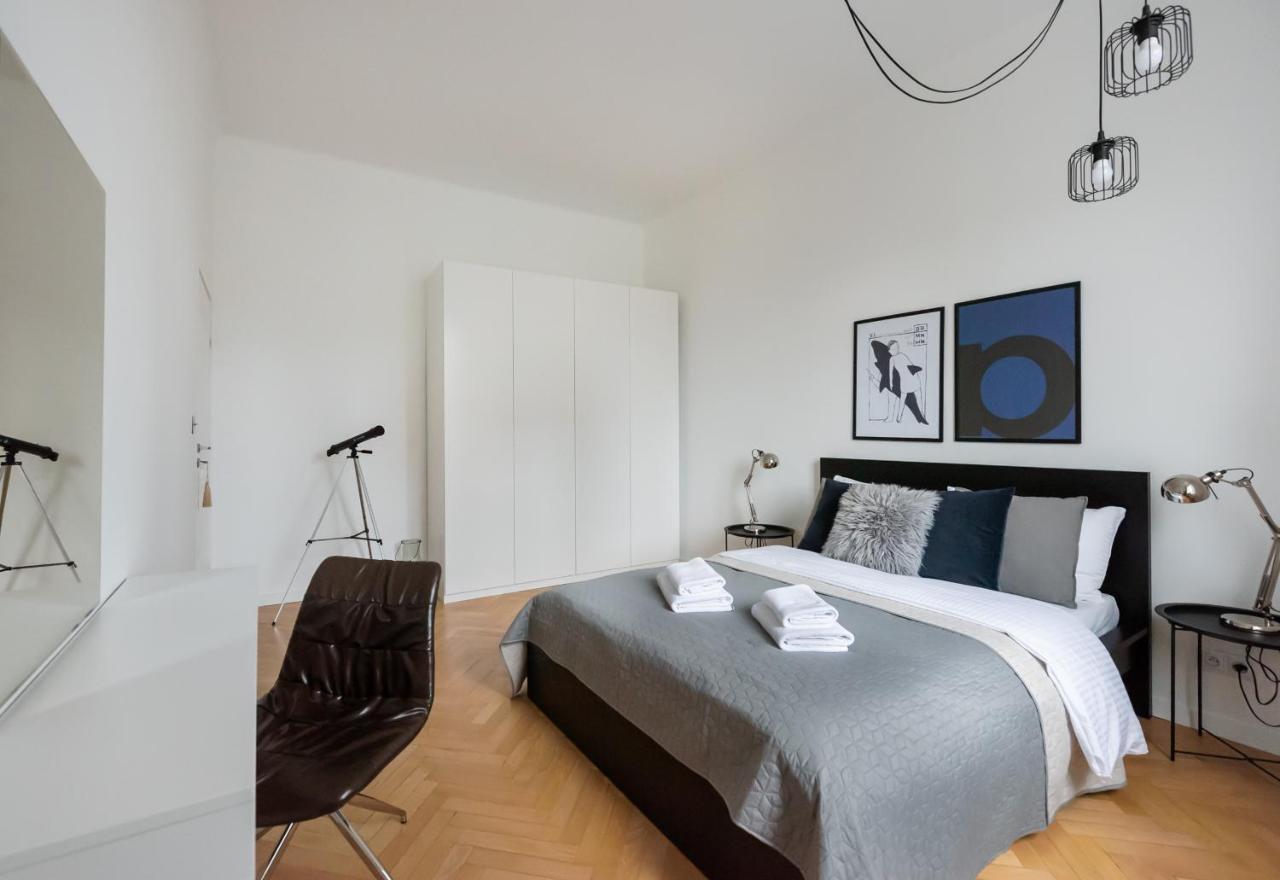 Old Town Basilisk Apartment Warszawa Eksteriør bilde